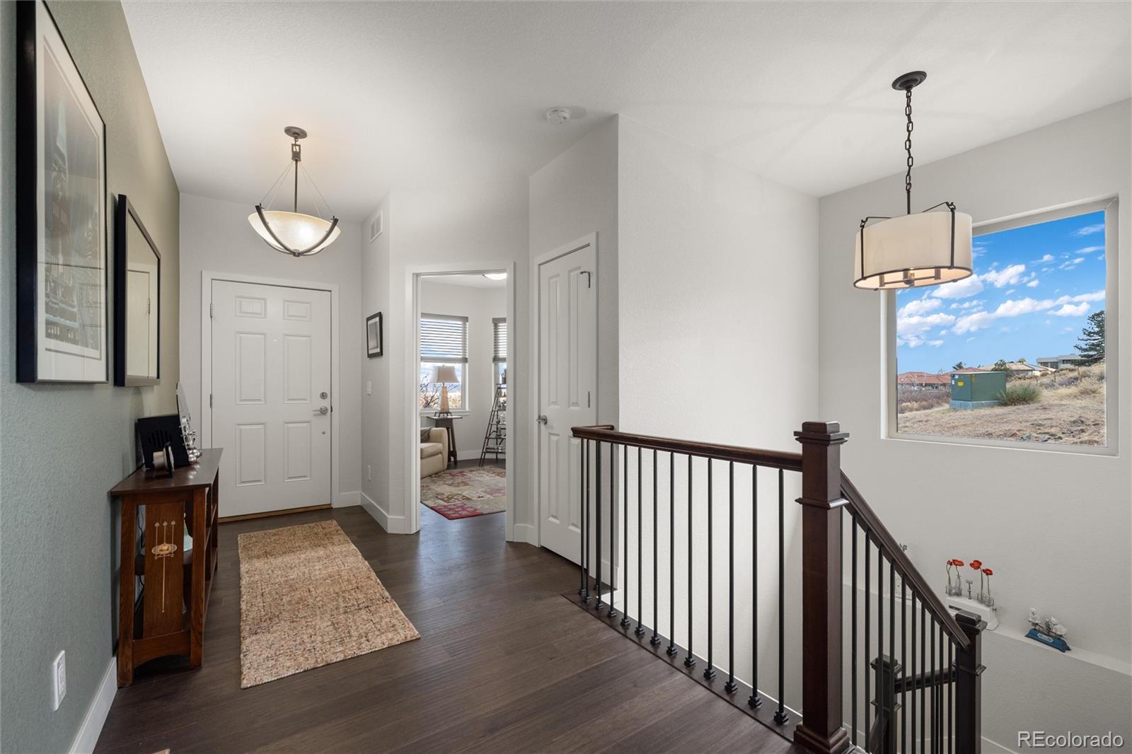 6823 Surrey Trail