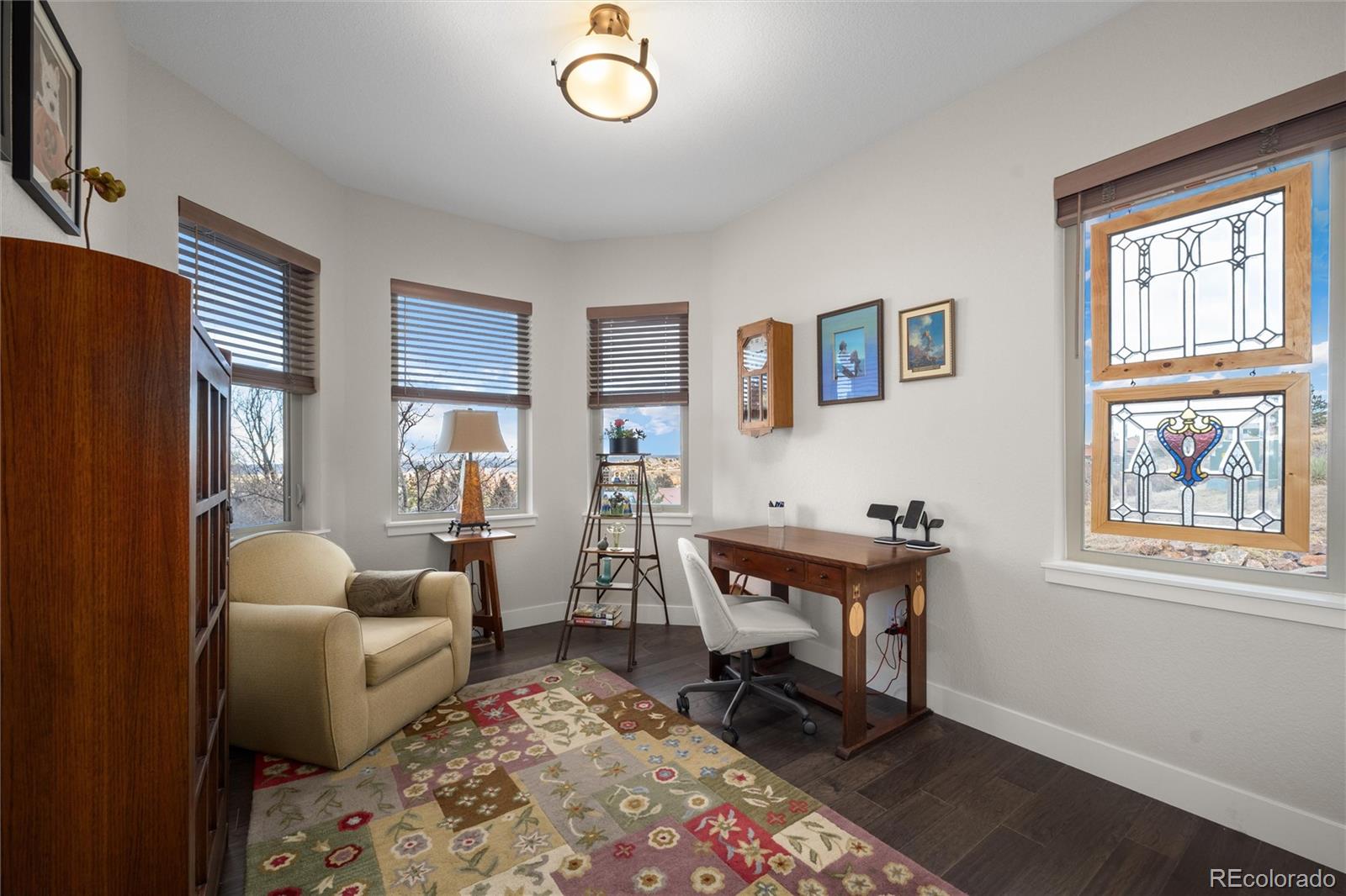 6823 Surrey Trail