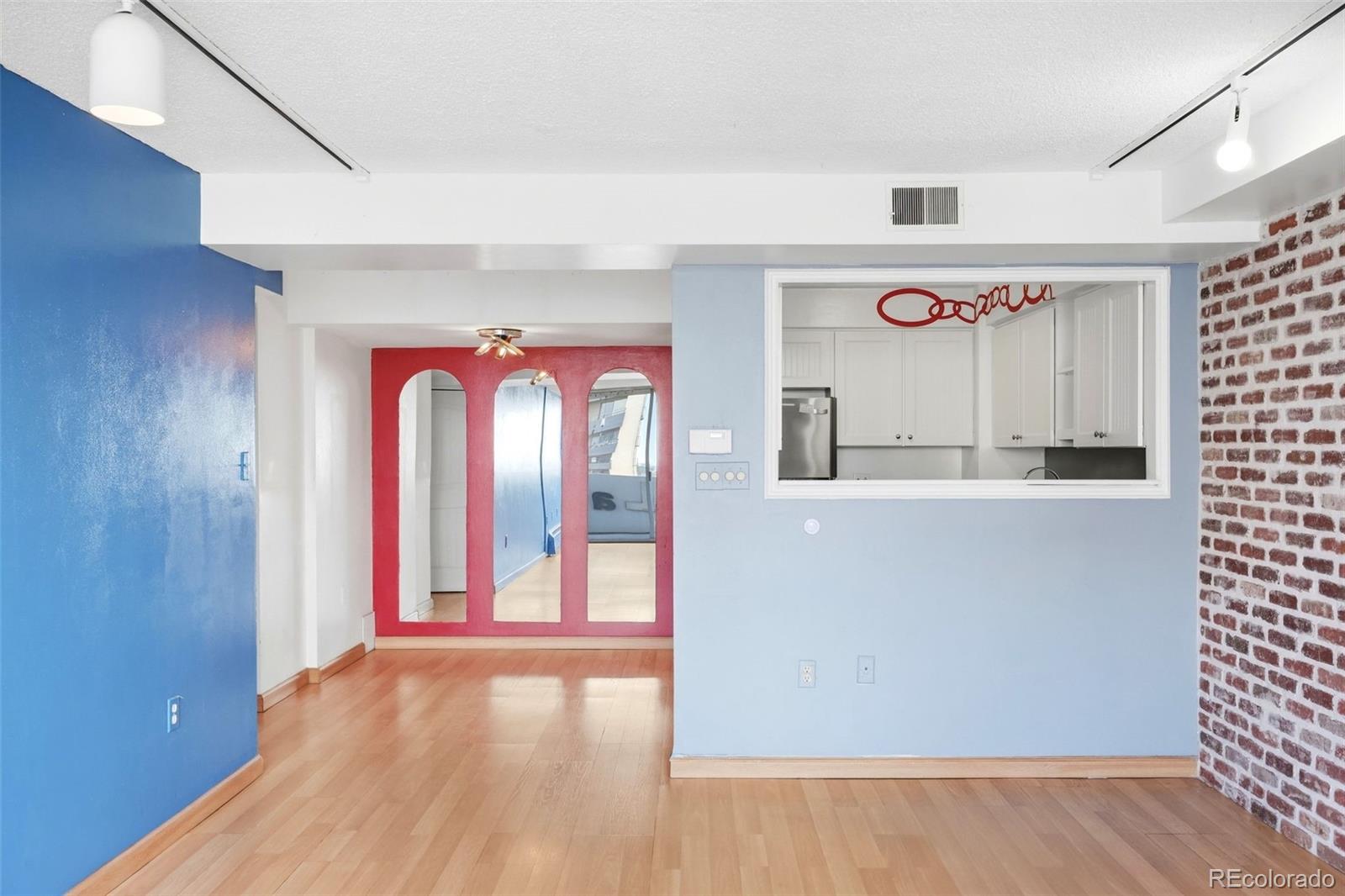 740 N Pearl Street Unit: 803
