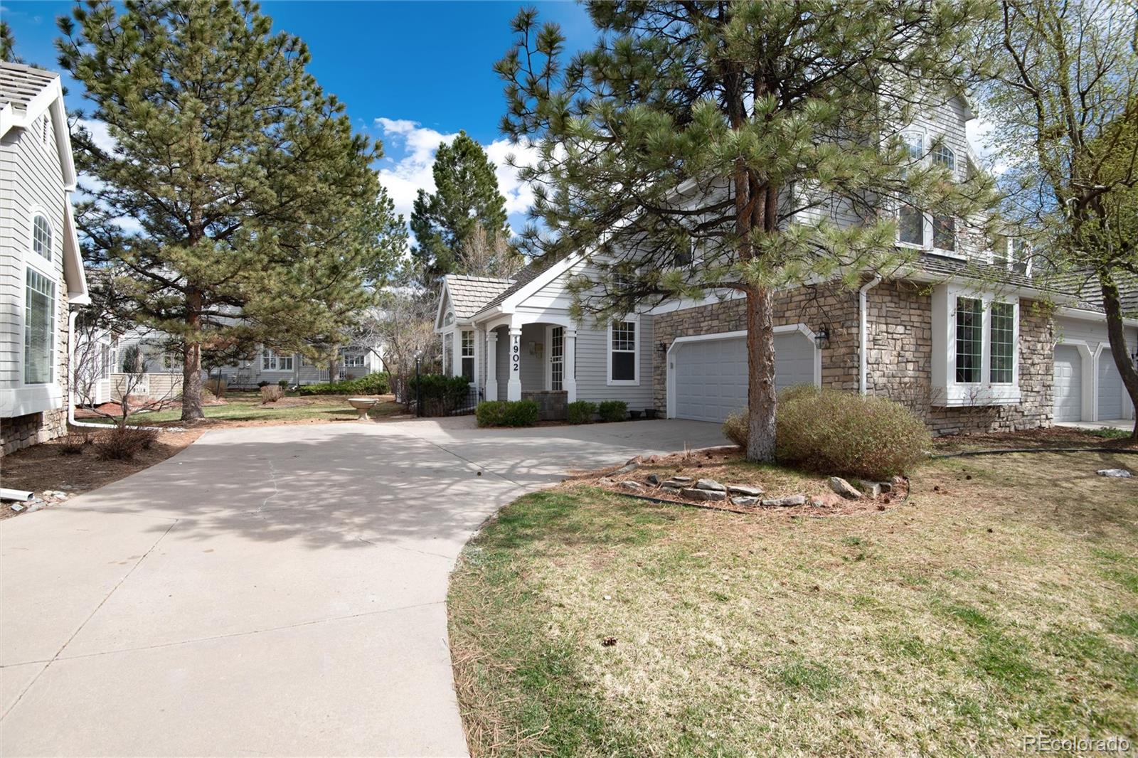 1902 W Sanibel Court