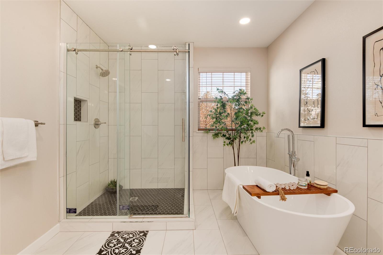 1902 W Sanibel Court