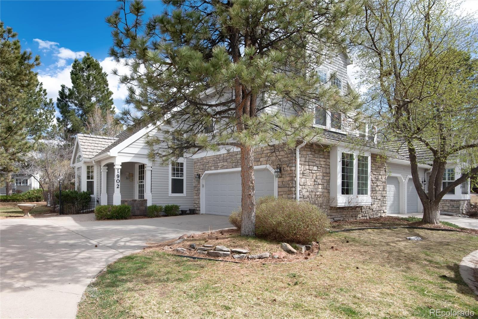 1902 W Sanibel Court