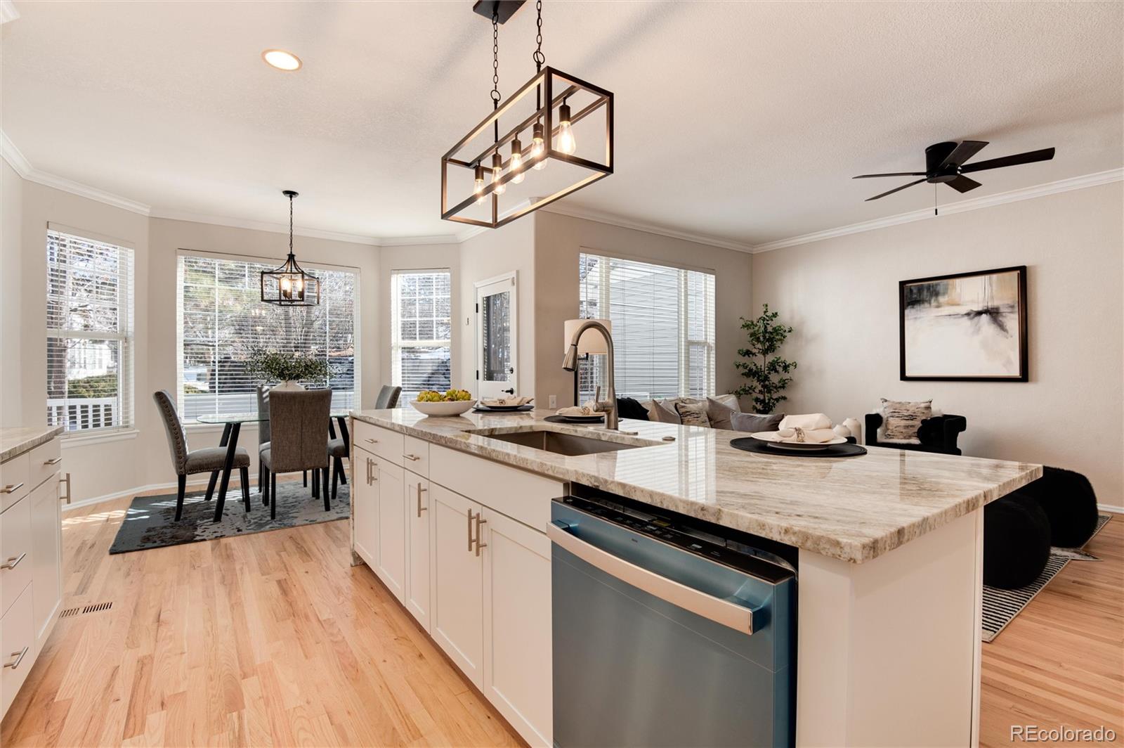1902 W Sanibel Court