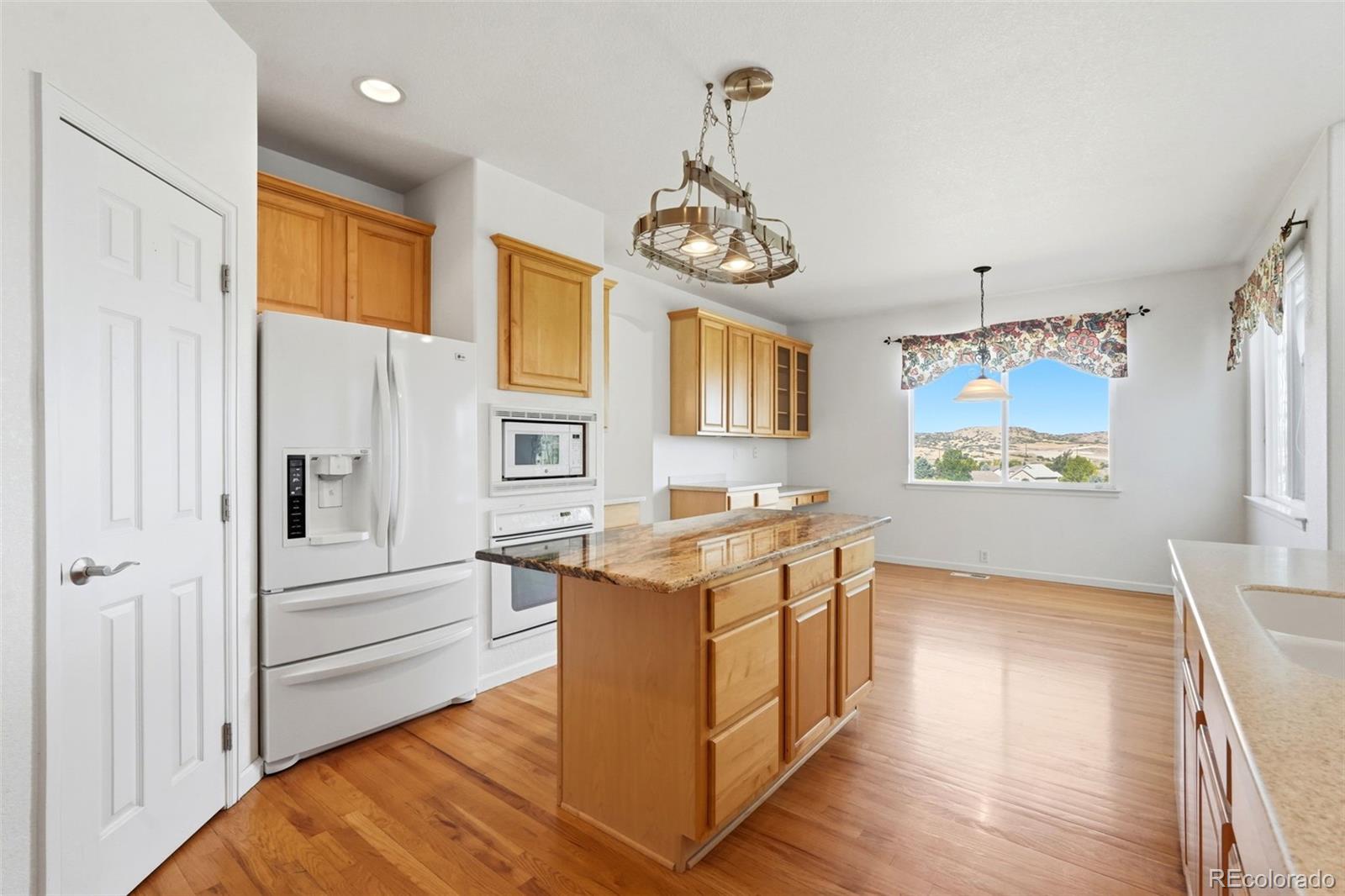 1395 Peninsula Circle
