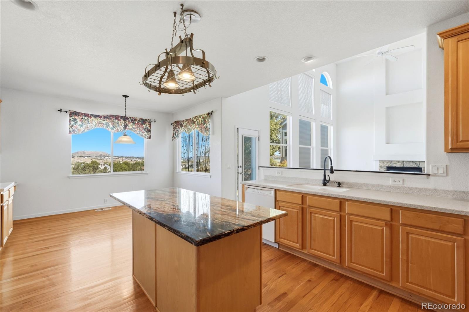 1395 Peninsula Circle