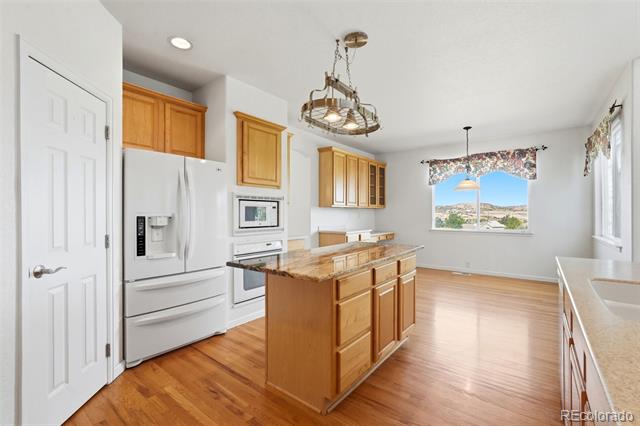 1395 Peninsula Circle