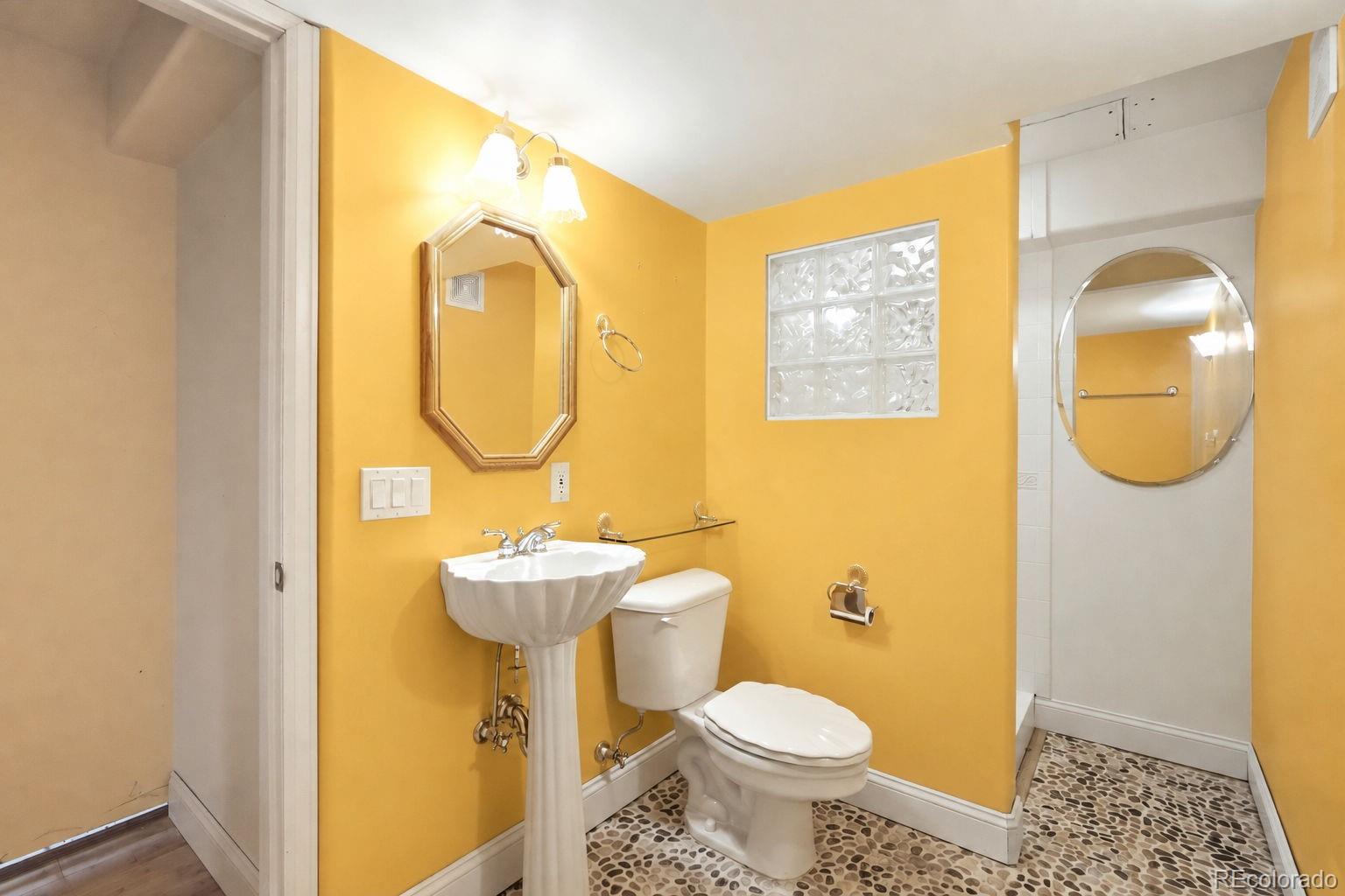1395 Peninsula Circle