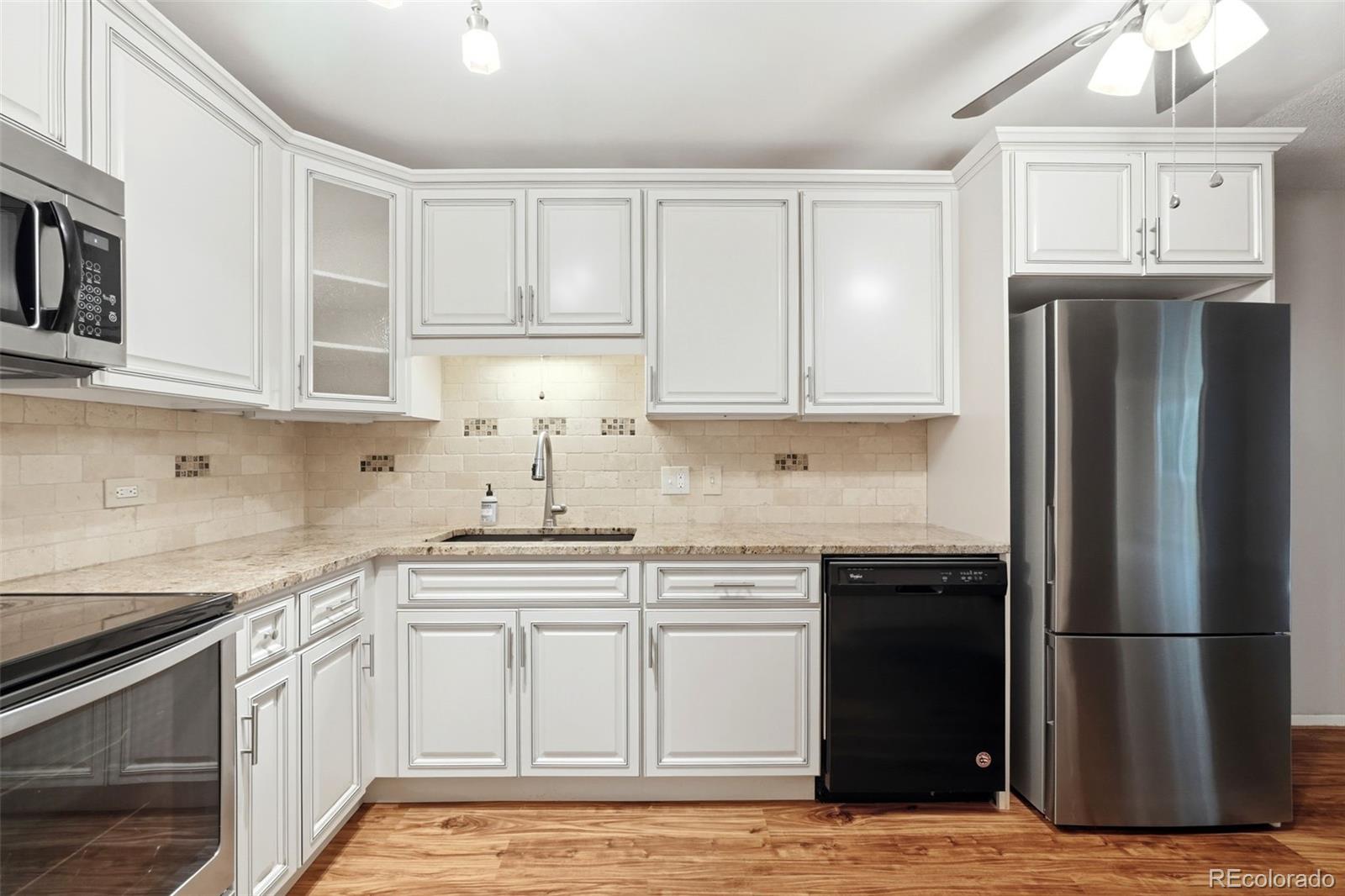 655 S Alton Way Unit: 10A