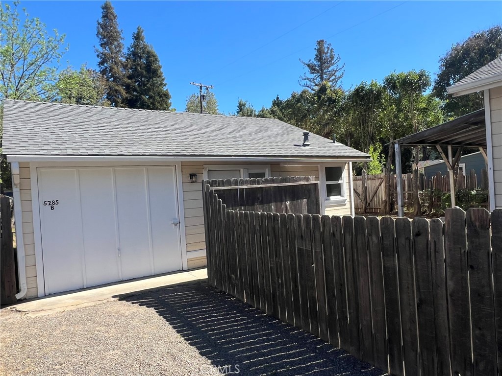 5285 Capistrano Avenue