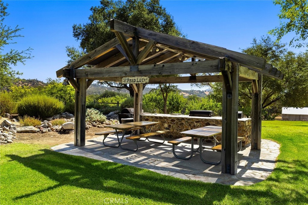 7172 Town Creek