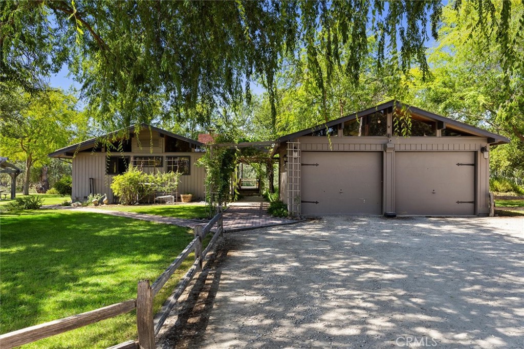 7172 Town Creek