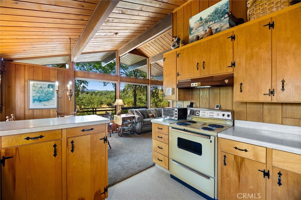 7172 Town Creek