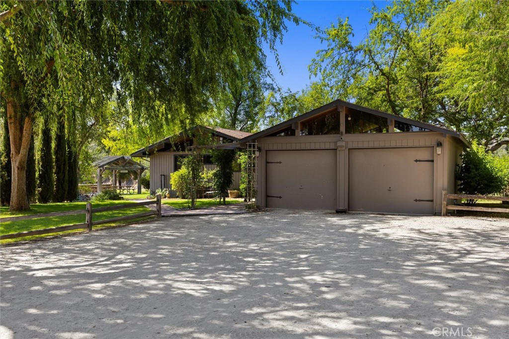 7172 Town Creek