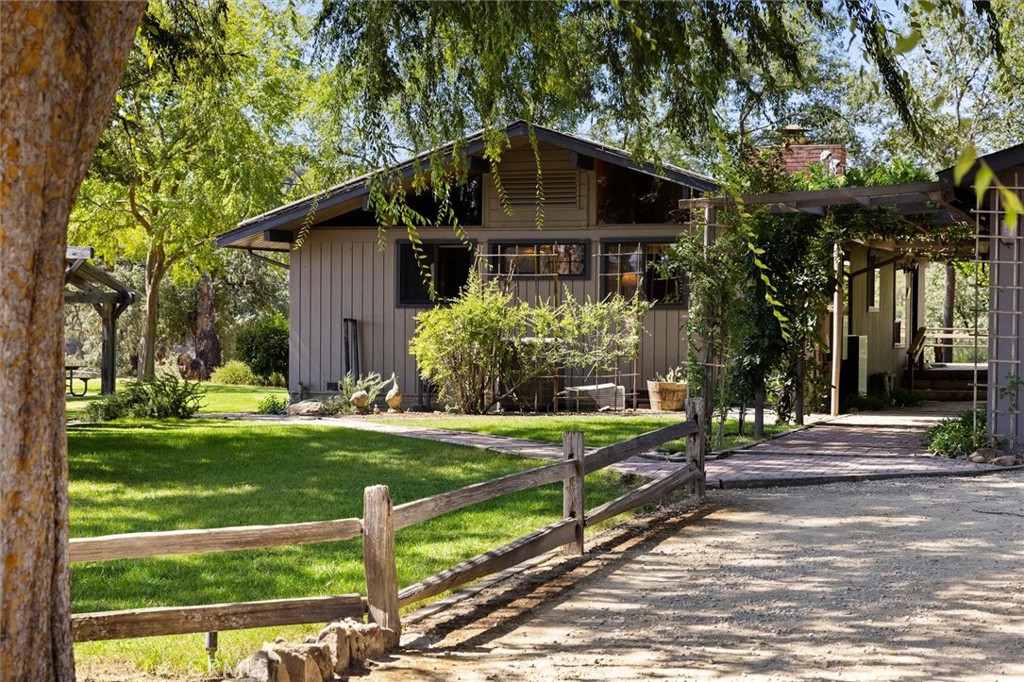7172 Town Creek