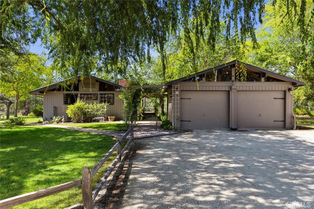 7172 Town Creek