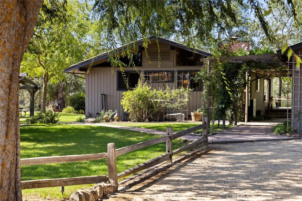 7172 Town Creek