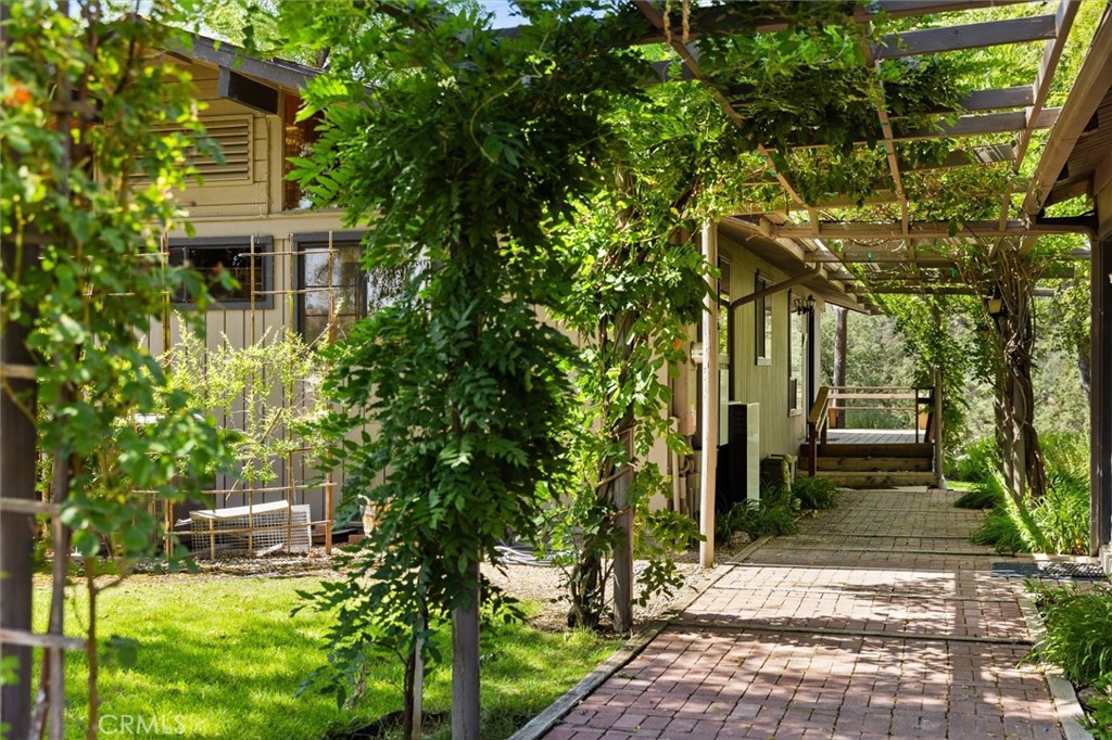 7172 Town Creek