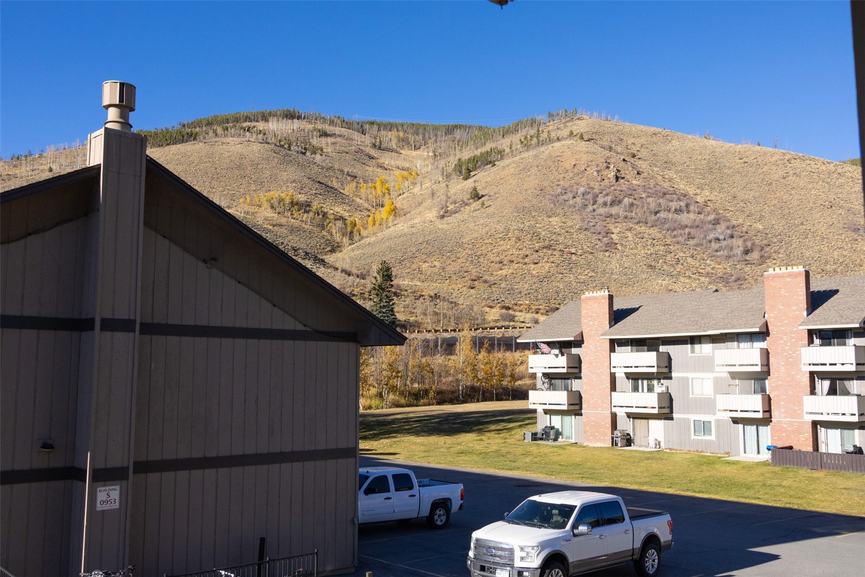 983 Straight Creek DRIVE 306