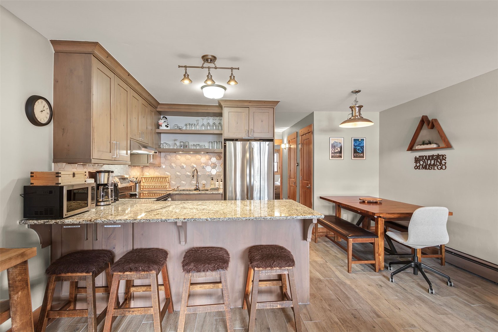 308 S Ridge STREET 2