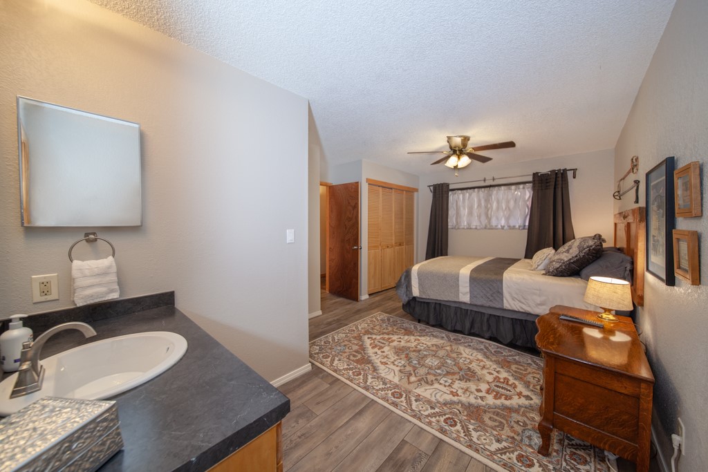 107 N Harris STREET 120