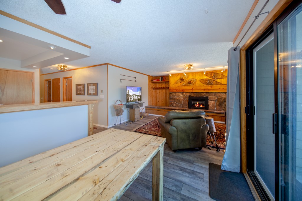 107 N Harris STREET 120