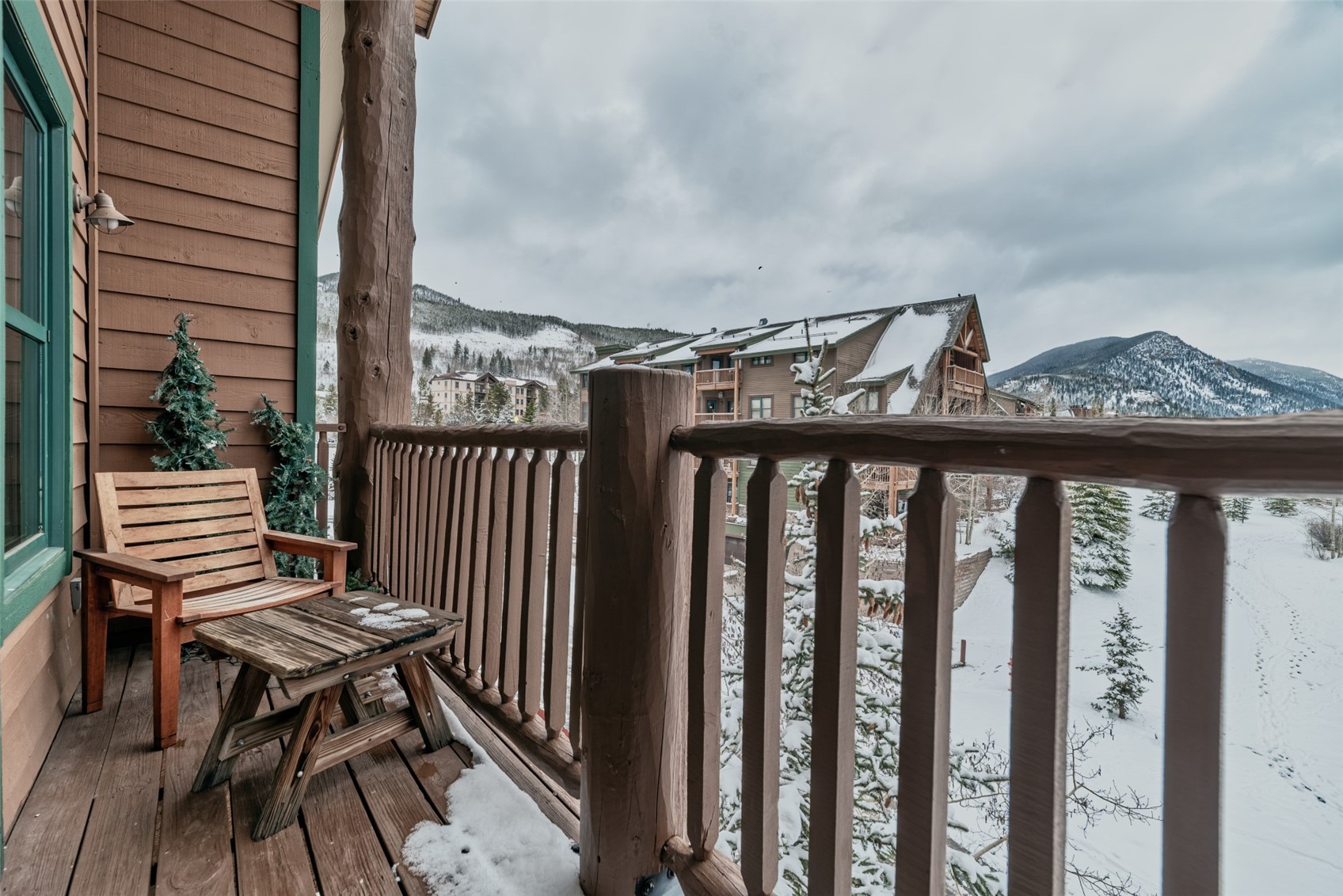 22714 Us Highway 6 5992