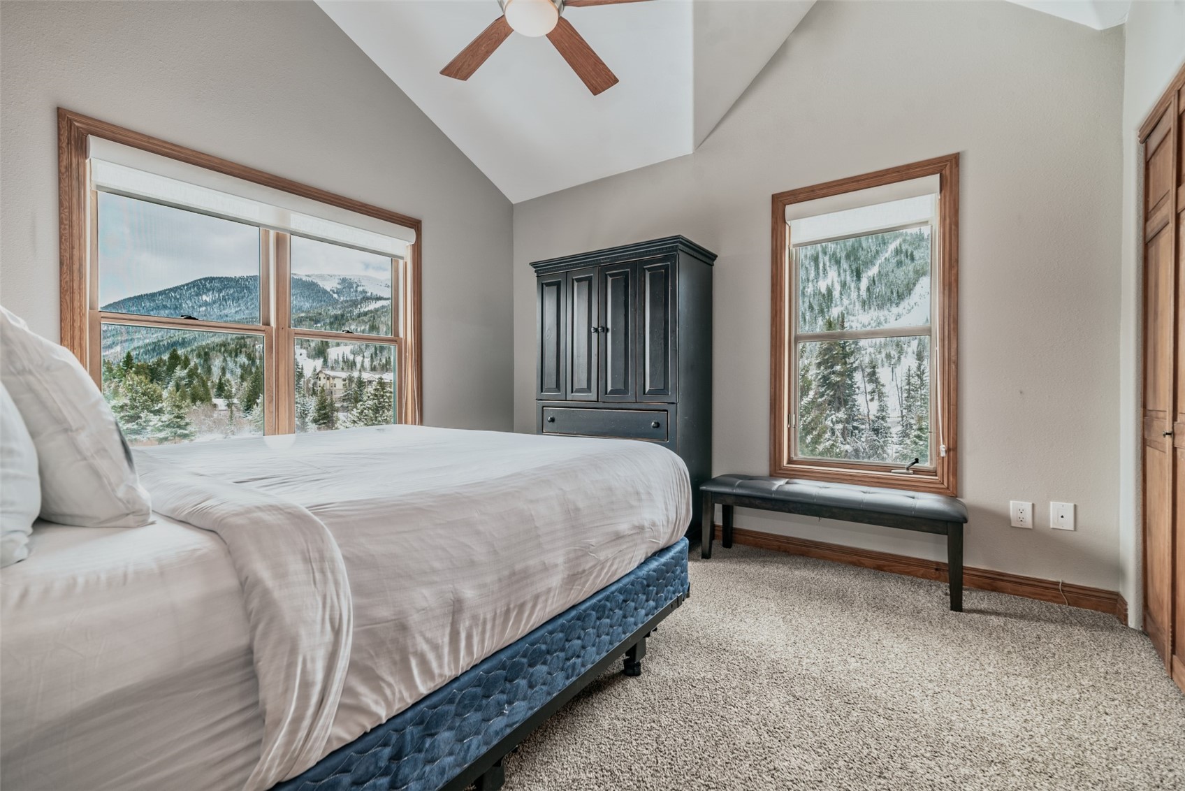 22714 Us Highway 6 5992