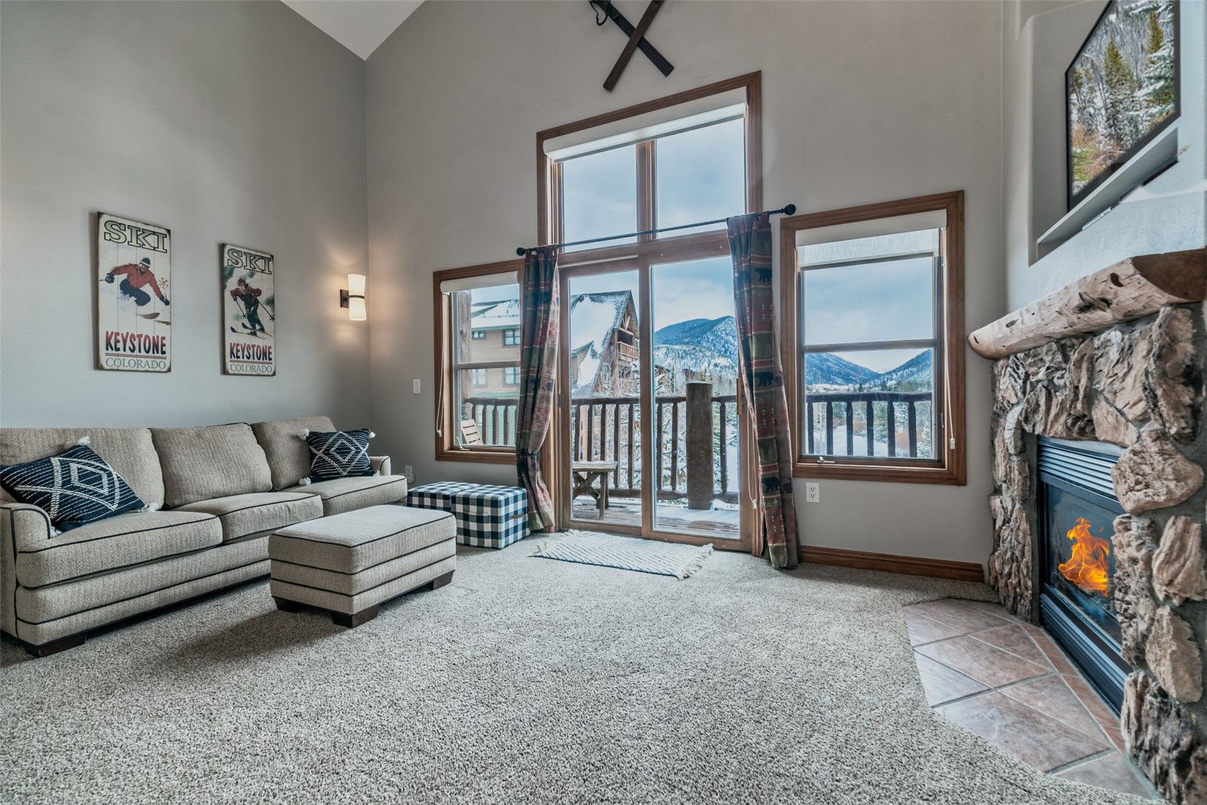 22714 Us Highway 6 5992