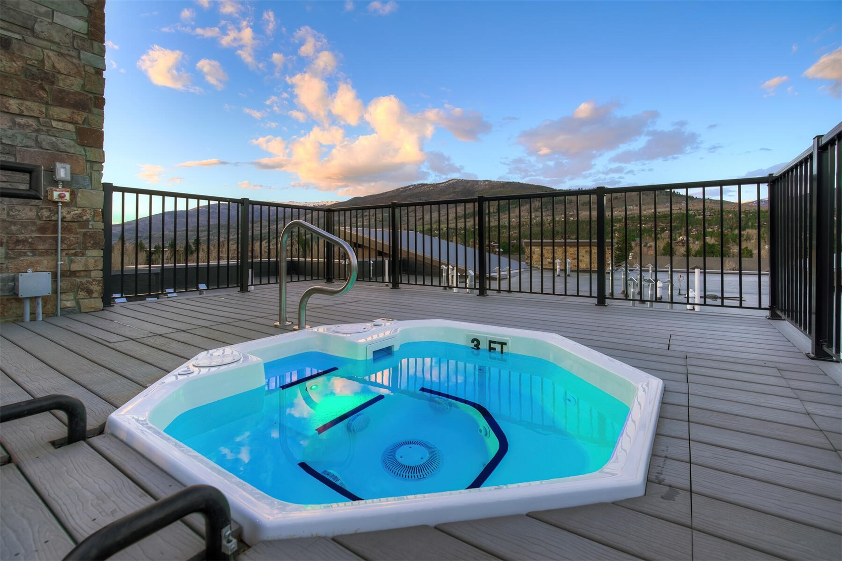 37 W 4th STREET 303E