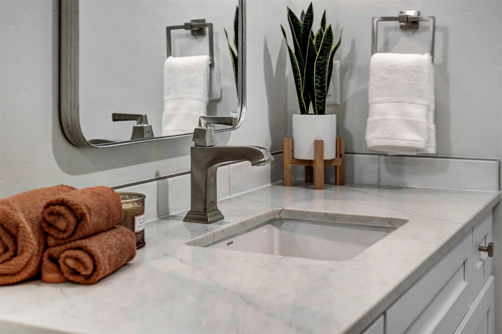 37 W 4th STREET 303E