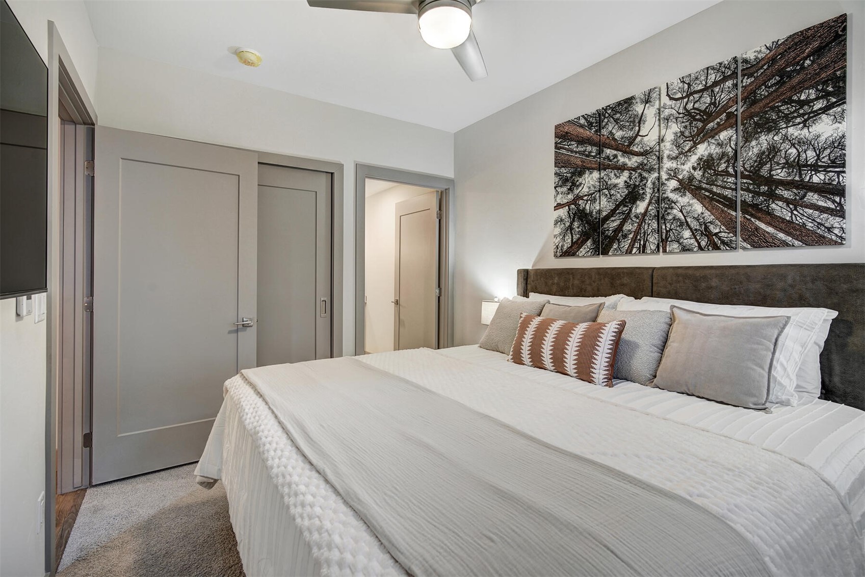 37 W 4th STREET 303E