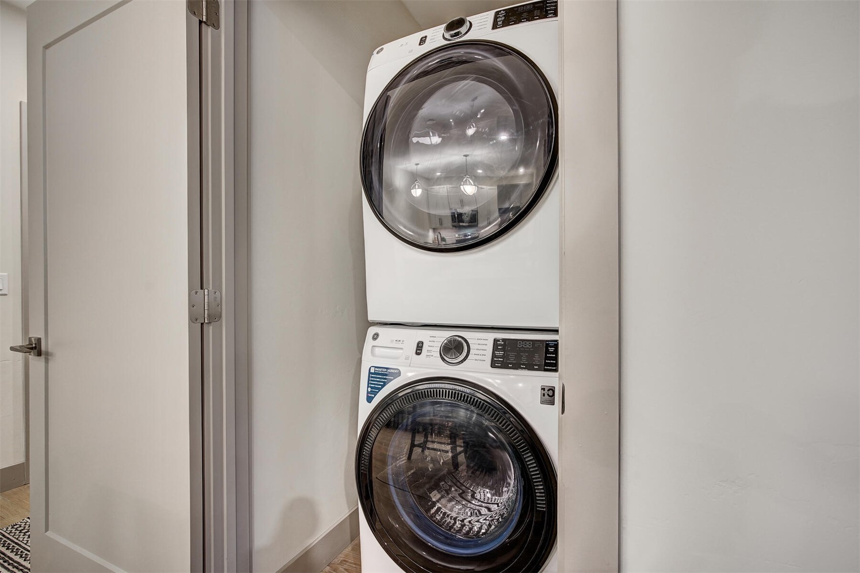 37 W 4th STREET 303E