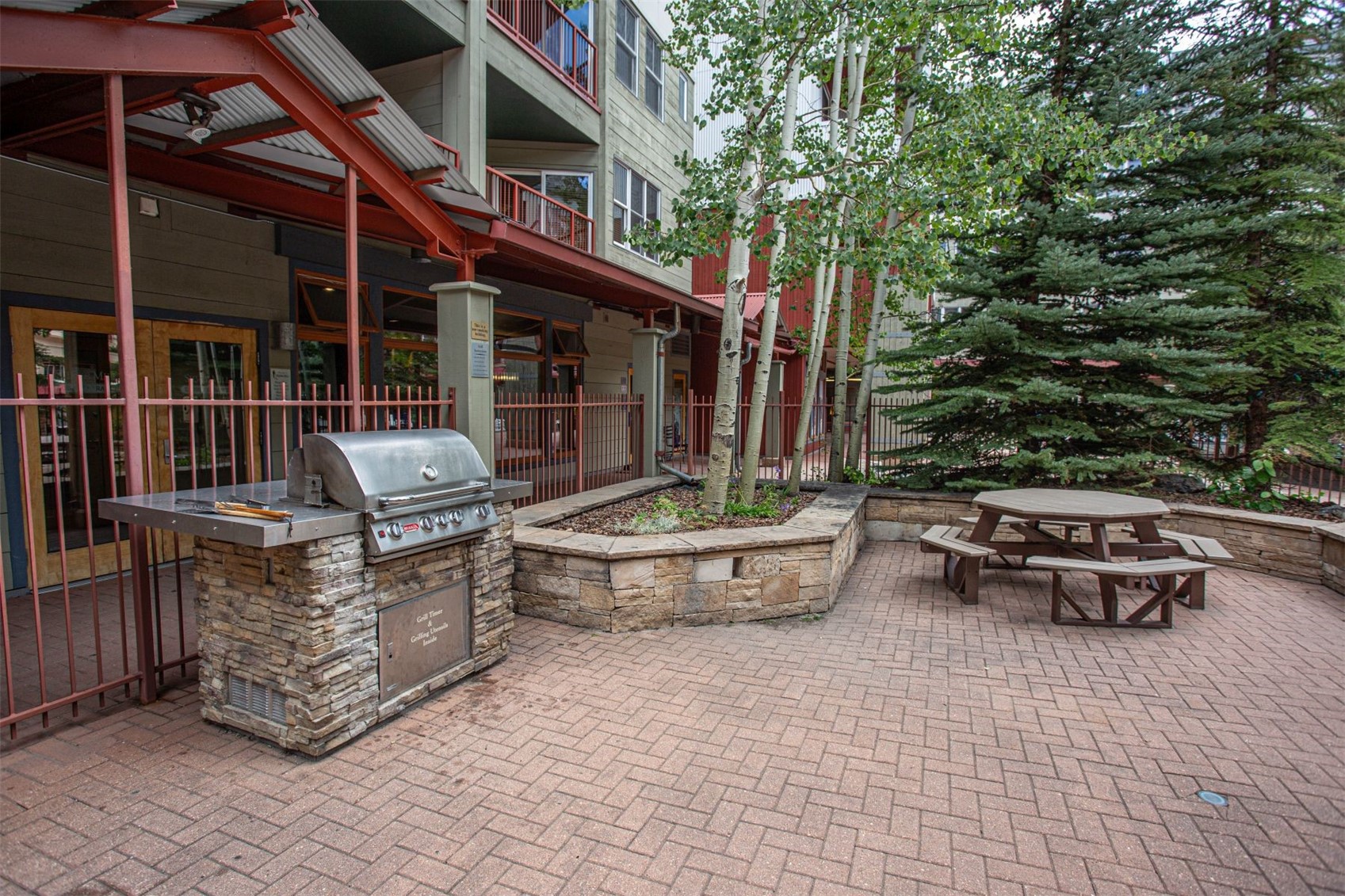 140 Ida Belle DRIVE 8309