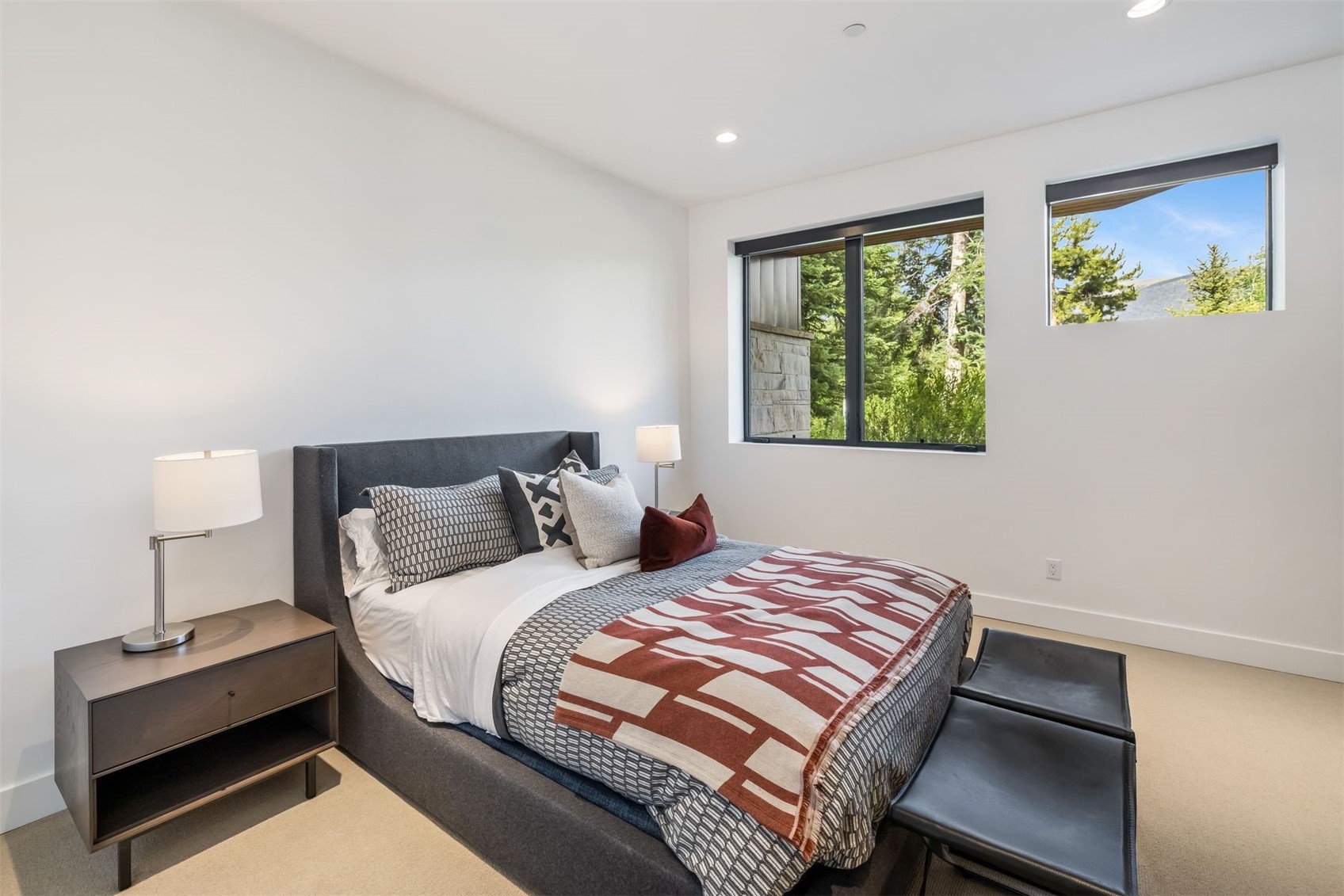 585 Two Cabins DRIVE