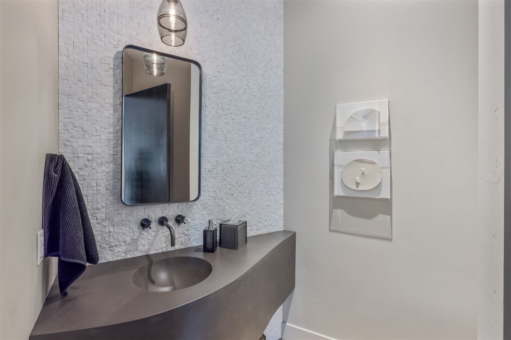 585 Two Cabins DRIVE