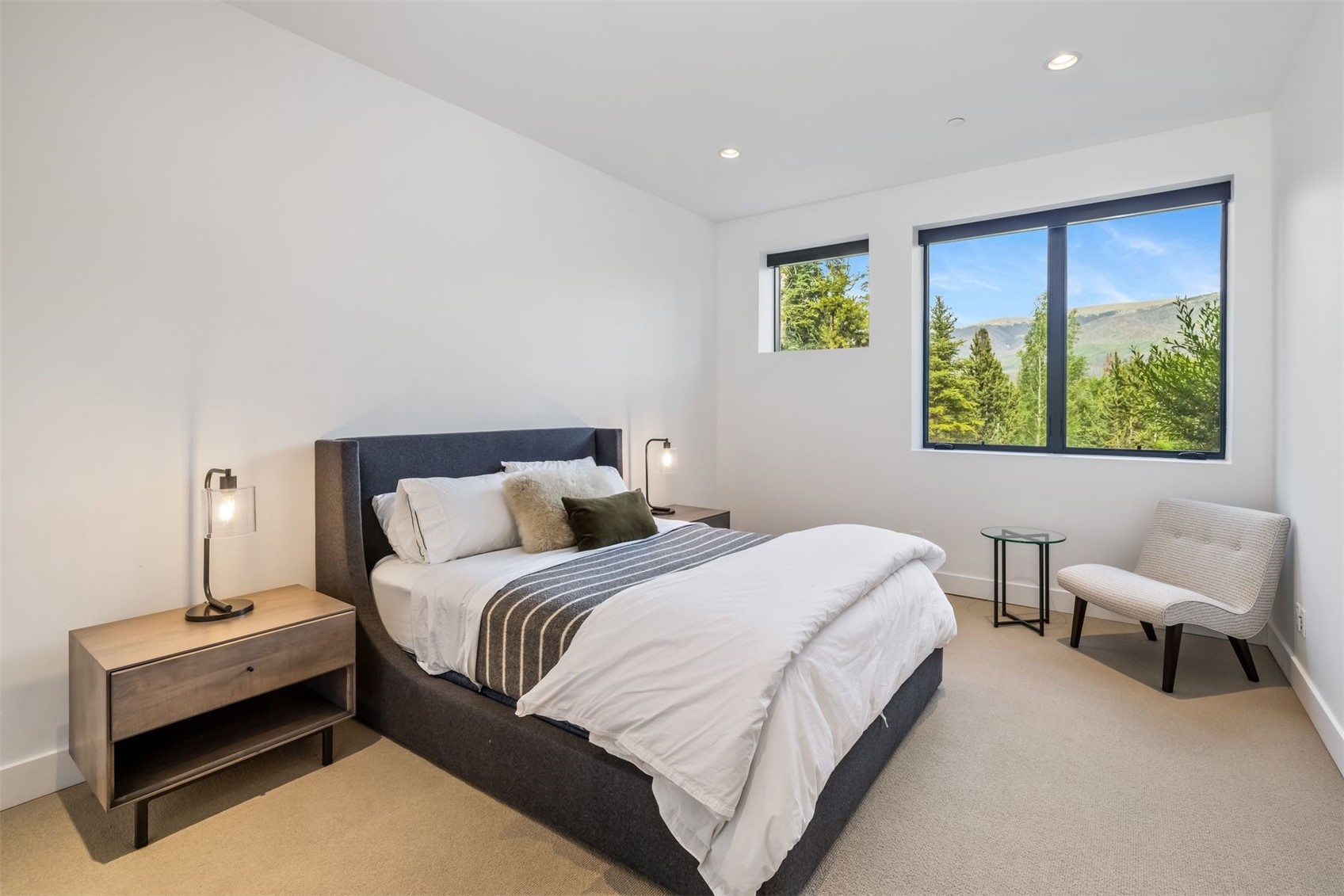 585 Two Cabins DRIVE