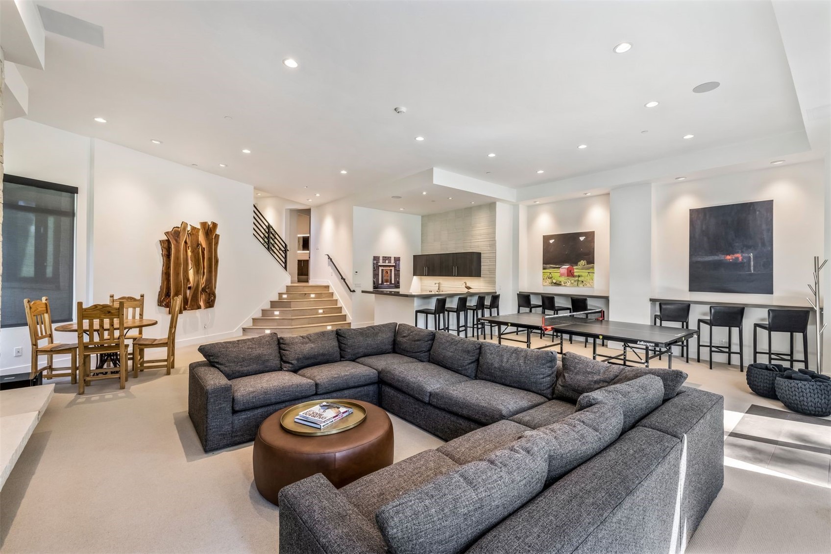 585 Two Cabins DRIVE