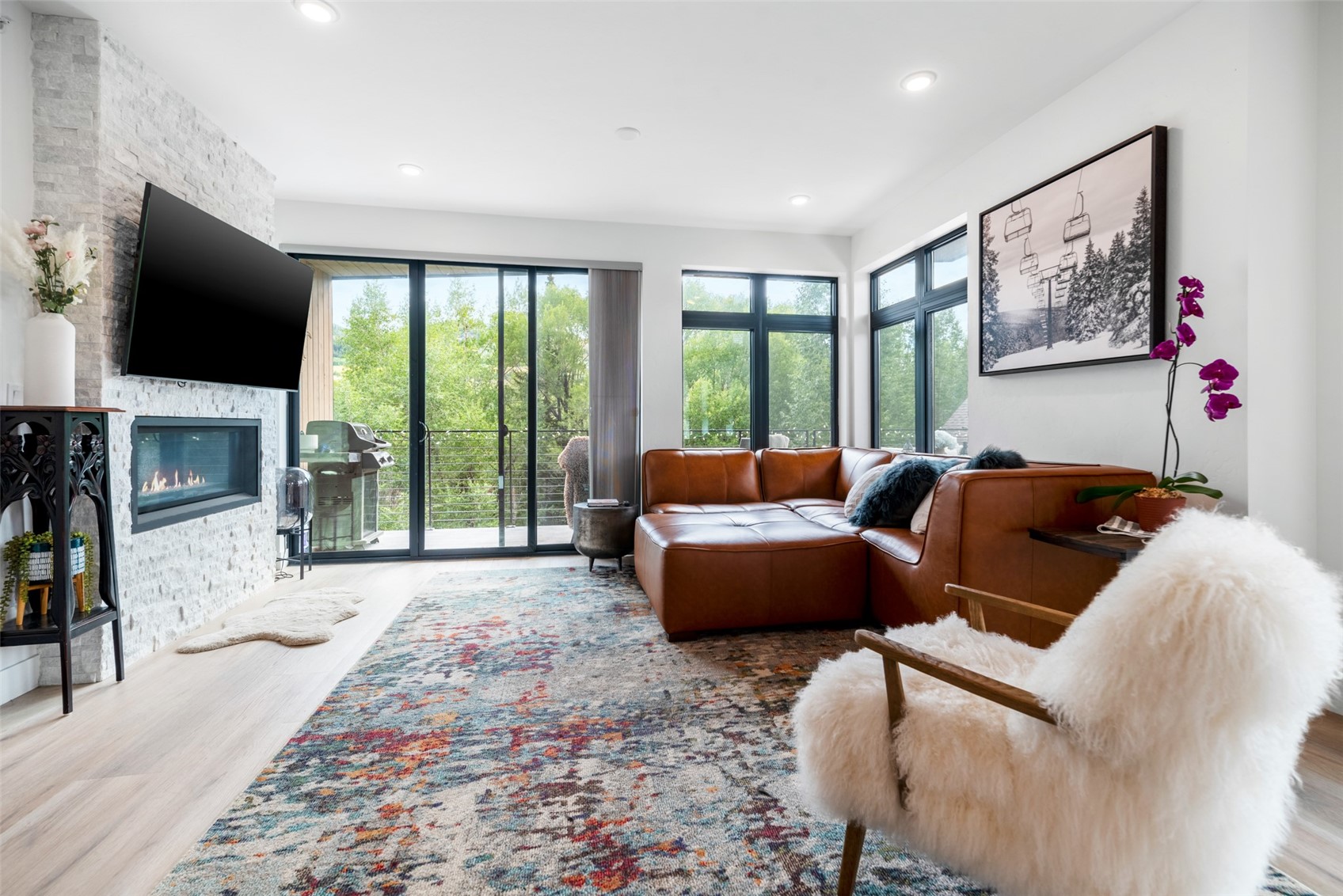 930 Blue River PARKWAY 936