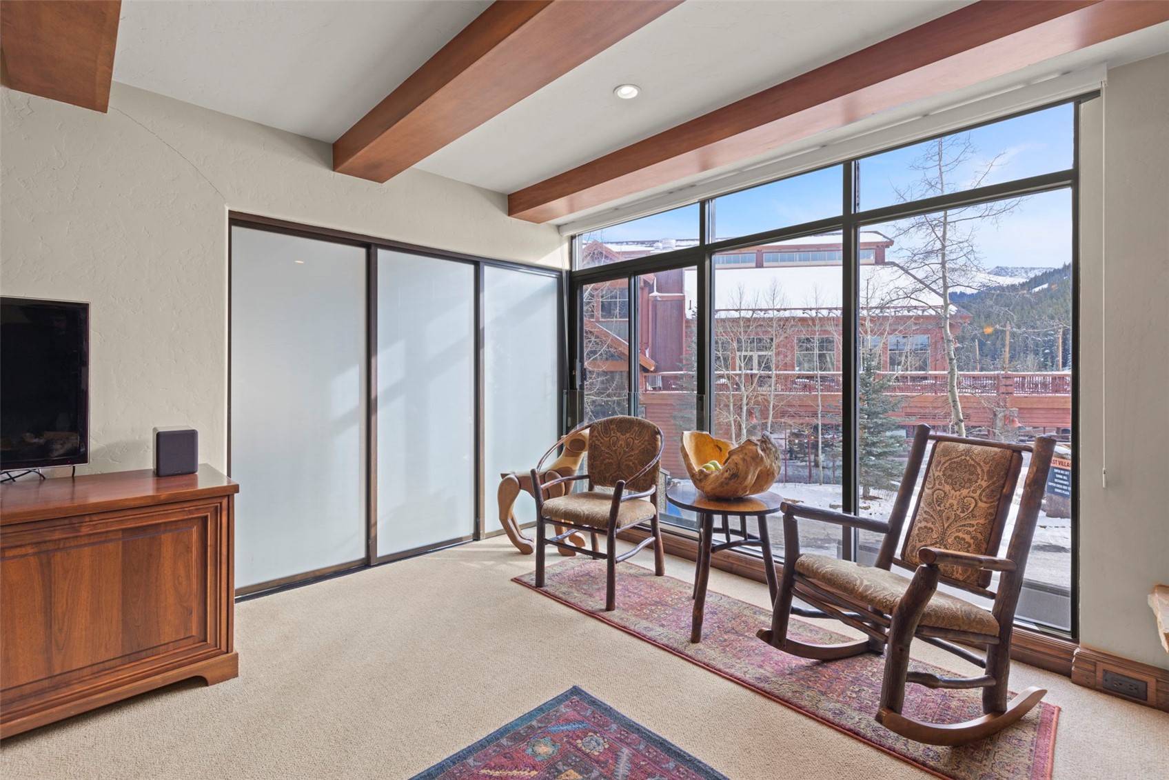 104 Wheeler PLACE 208