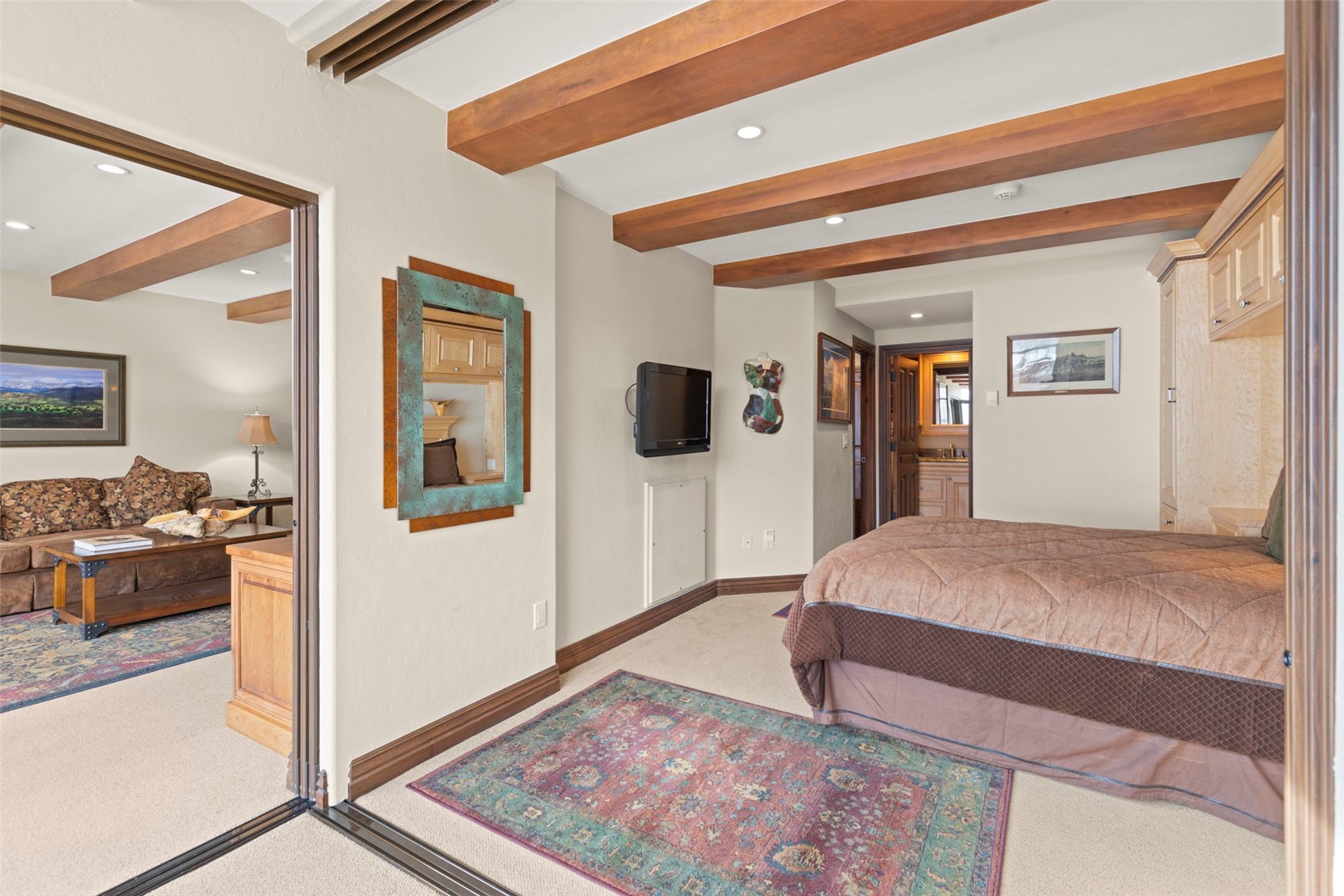 104 Wheeler PLACE 208