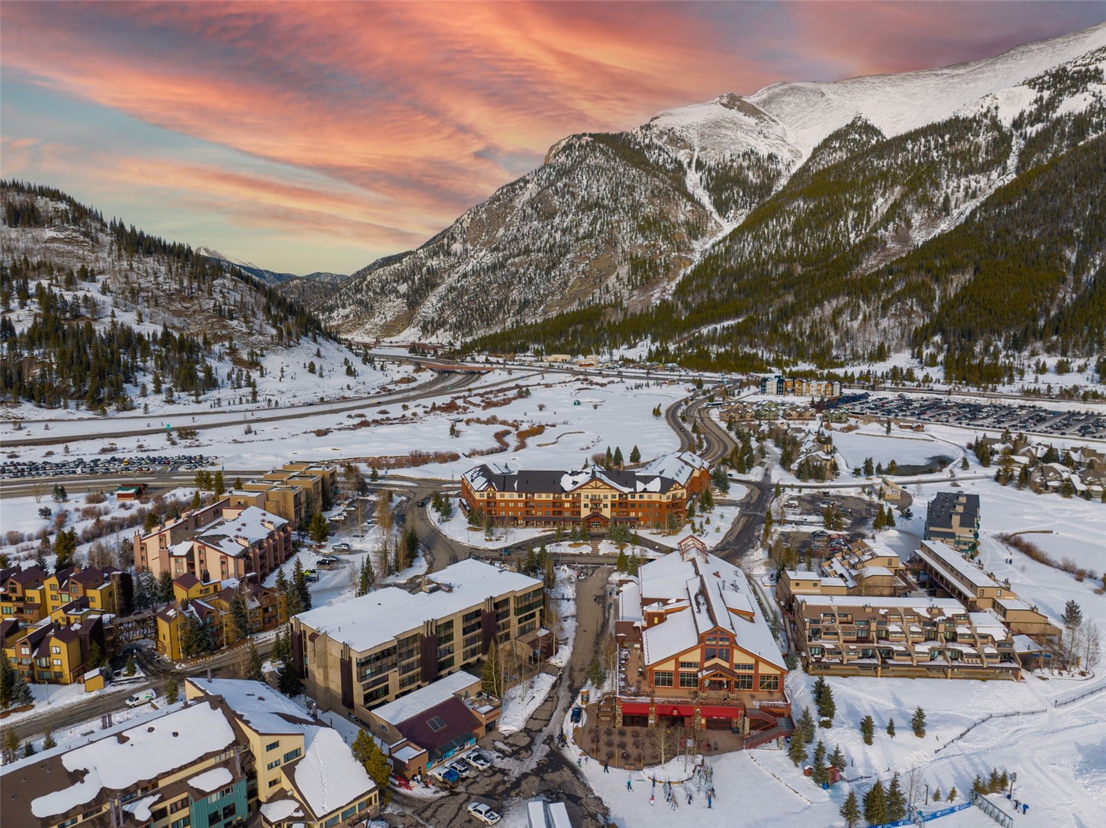 104 Wheeler PLACE 208