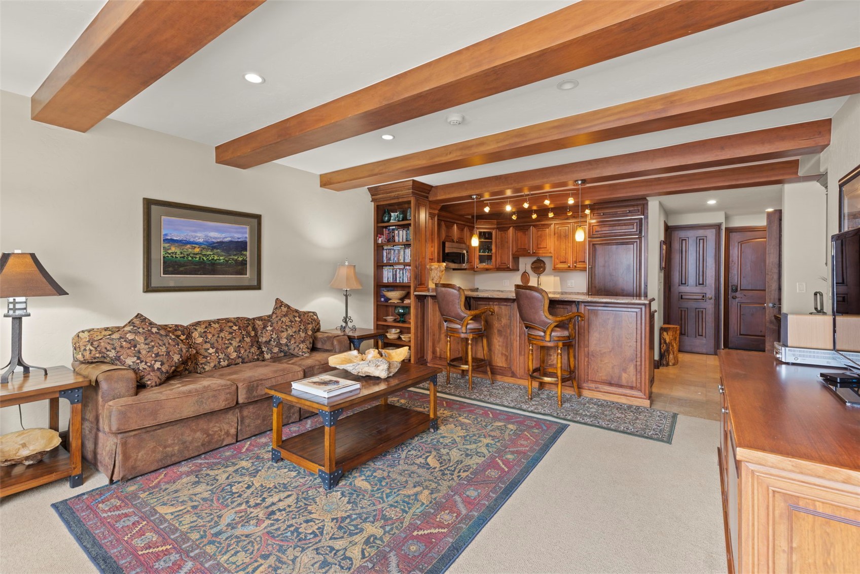 104 Wheeler PLACE 208