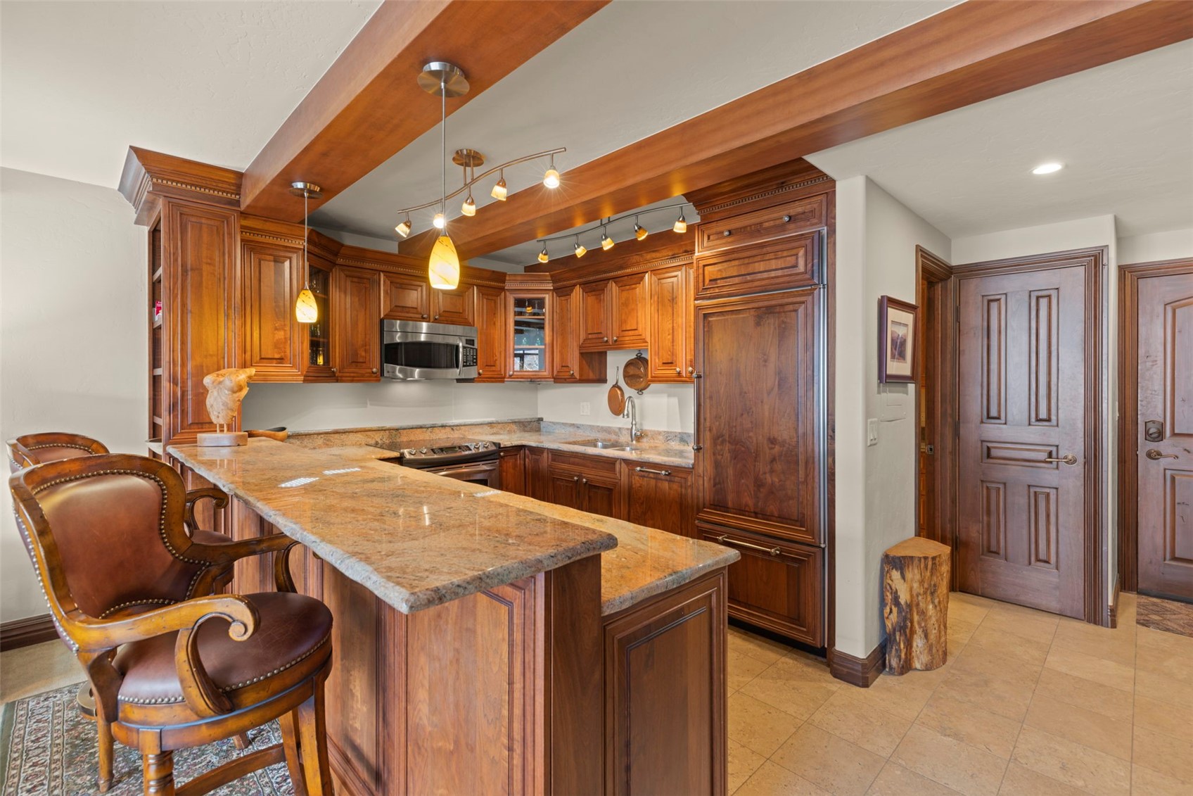 104 Wheeler PLACE 208