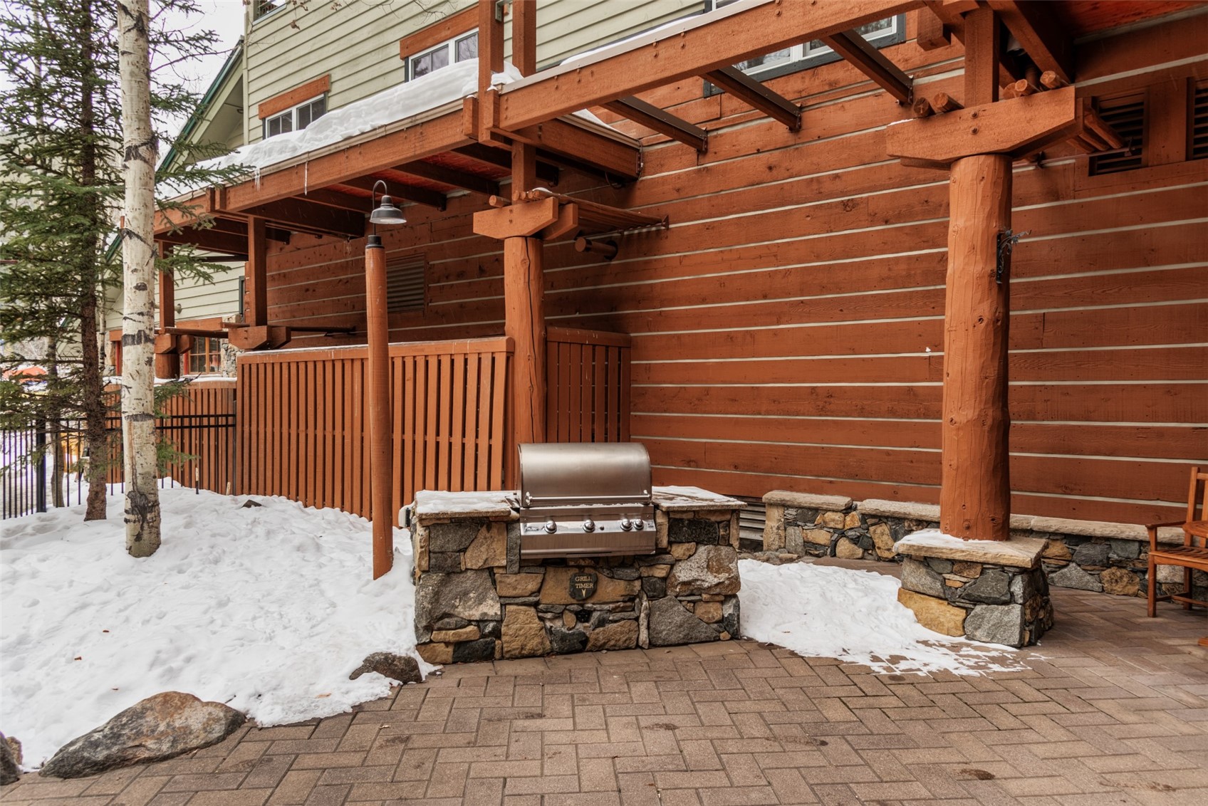 195 River Run ROAD 8015