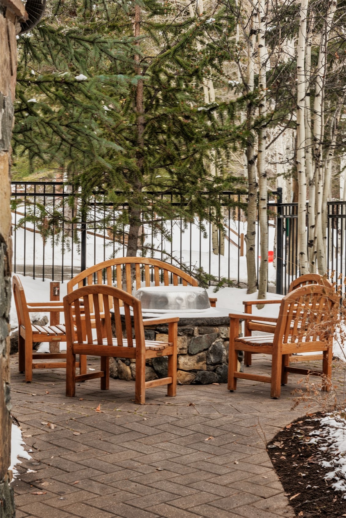 195 River Run ROAD 8015