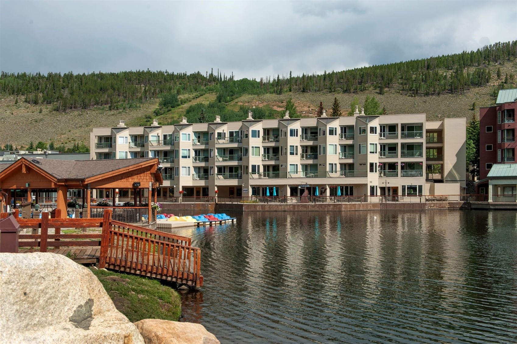 22080 Us Highway 6 1476