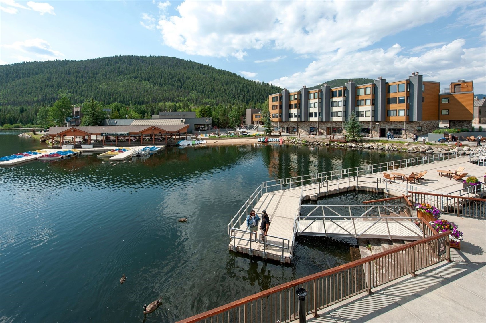 22080 Us Highway 6 1476