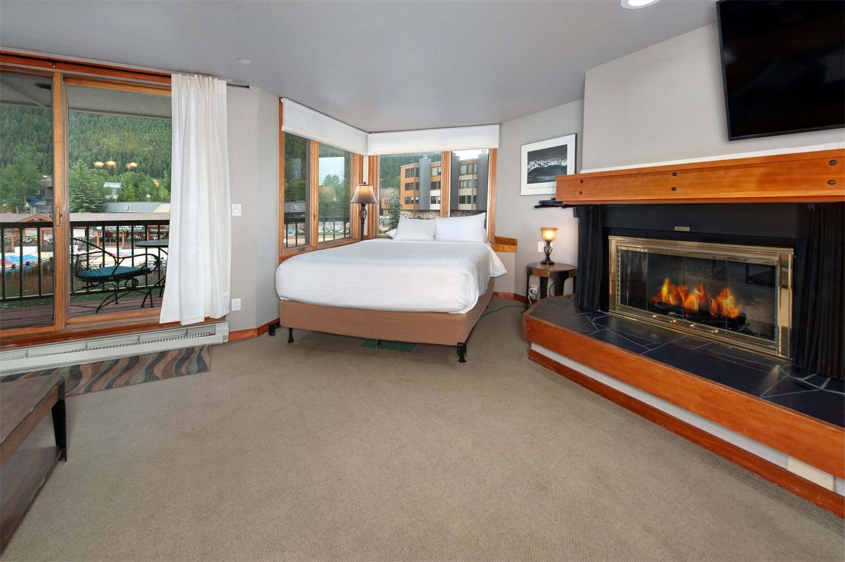 22080 Us Highway 6 1476