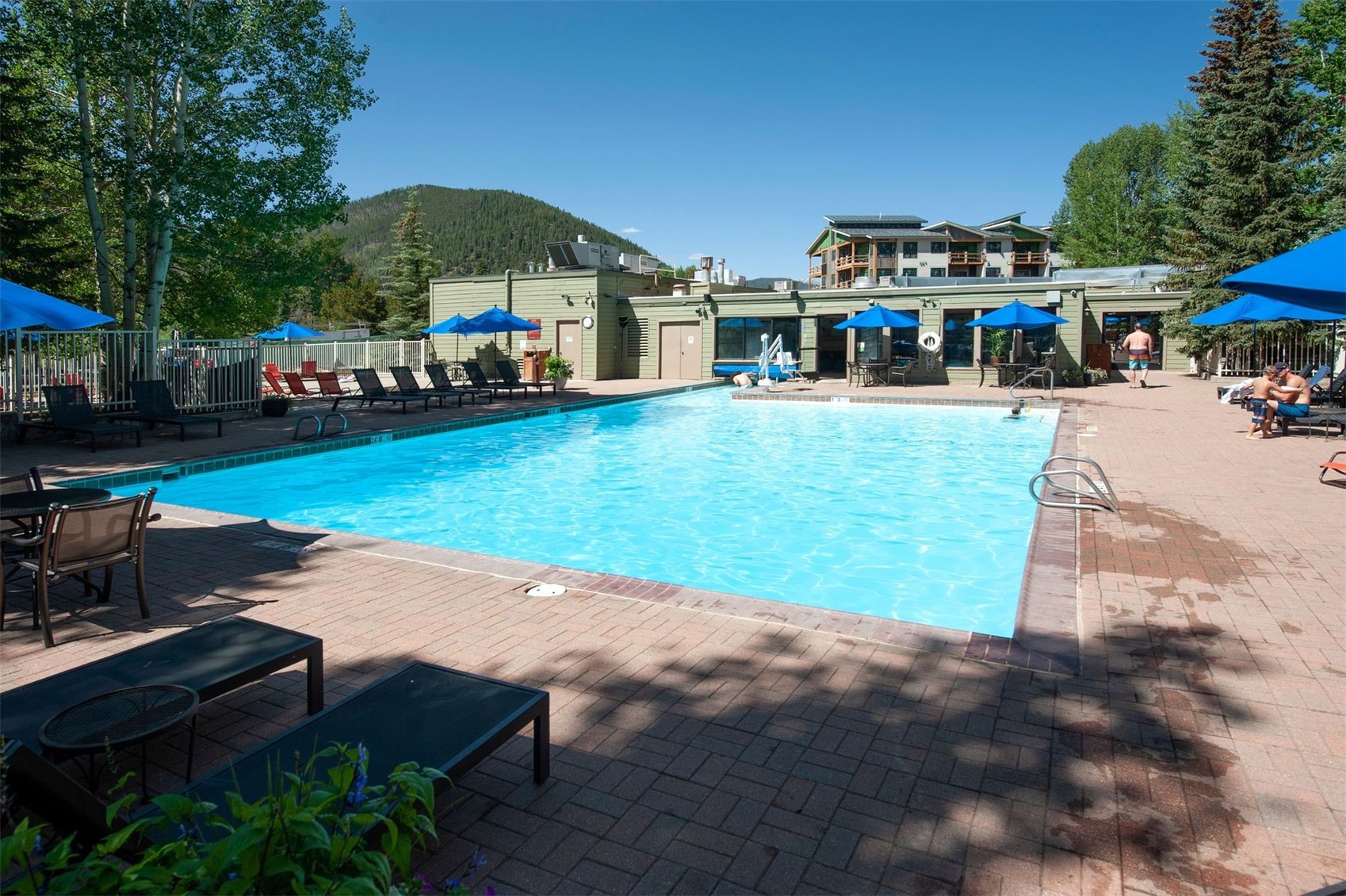 22080 Us Highway 6 1476