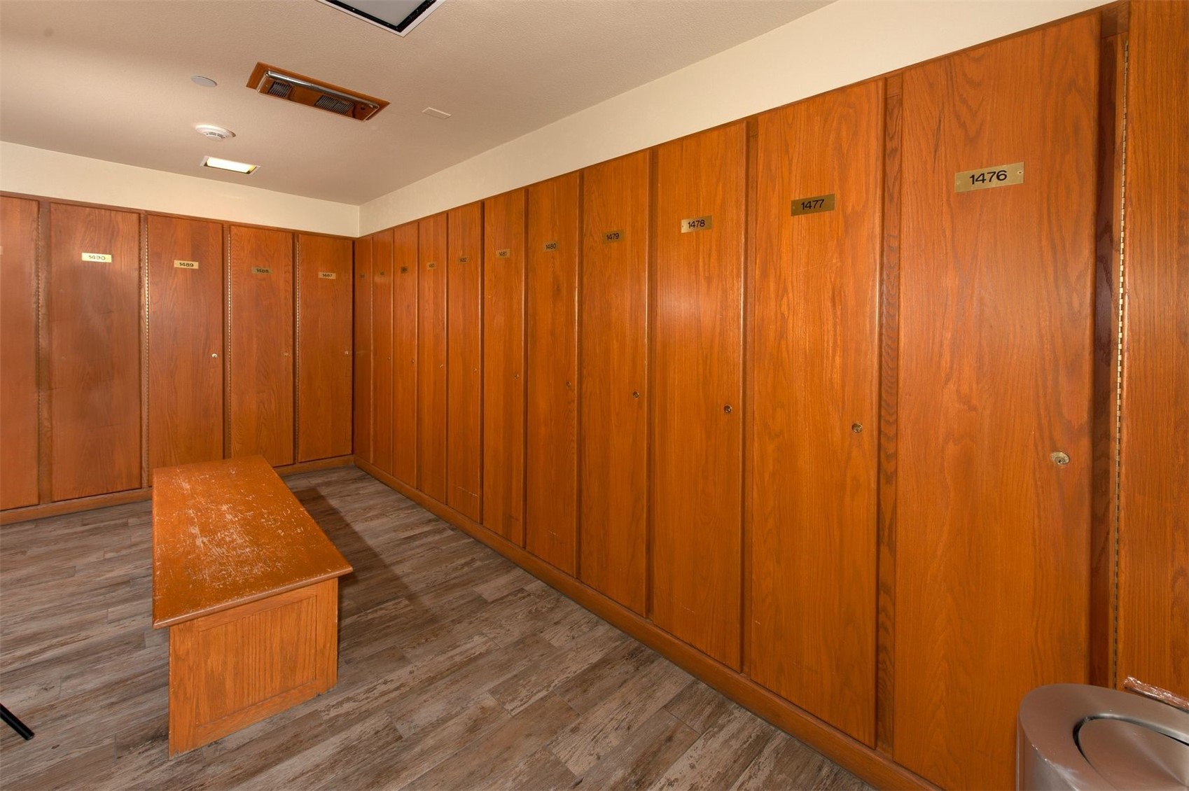 22080 Us Highway 6 1476